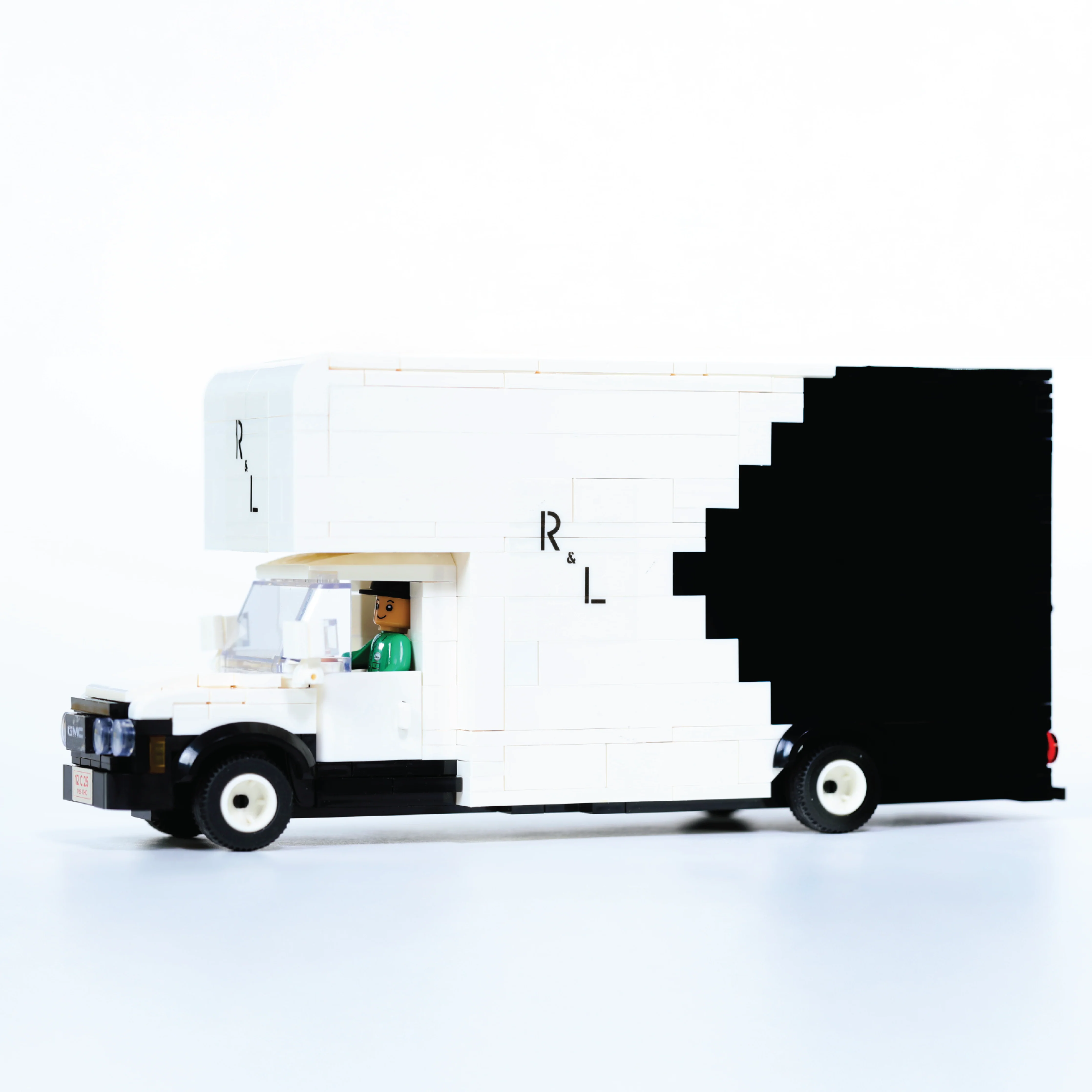60th Anniversary - 1965 GMC Building Block Set - Image 13