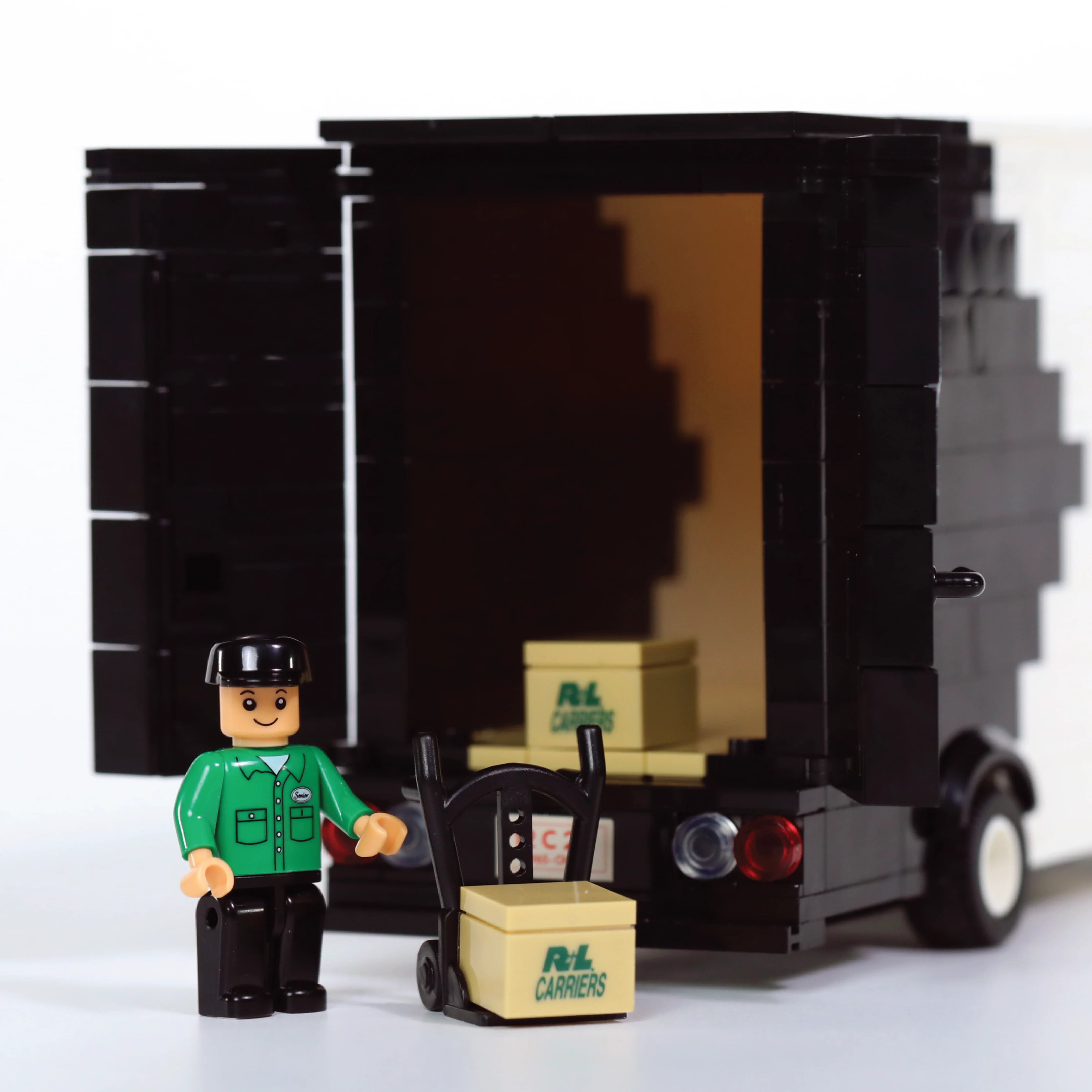60th Anniversary - 1965 GMC Building Block Set - Image 5