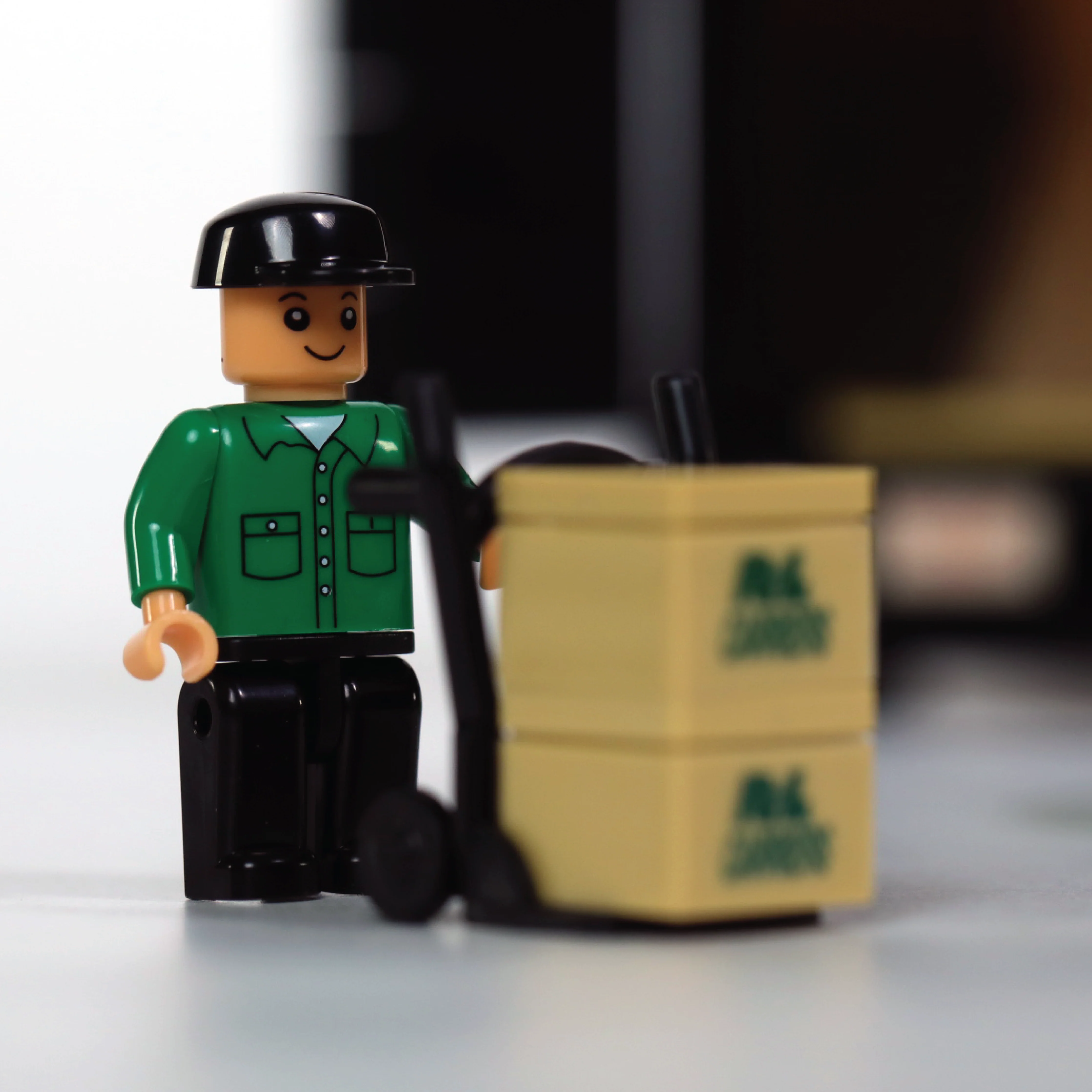 60th Anniversary - 1965 GMC Building Block Set - Image 9